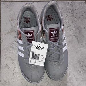 Adidas Floral Samoa